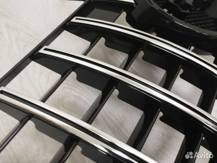 Решетка радиатора GT для Mercedes W212