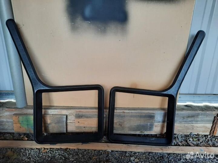 Чугунные опоры, ножки, боковины для скамеек