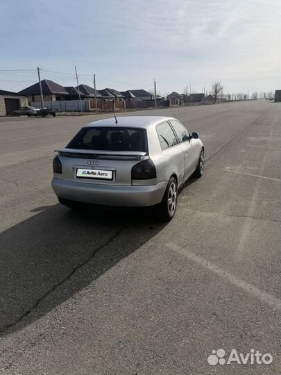 Audi A3 1.8 AT, 1998, 490 000 км