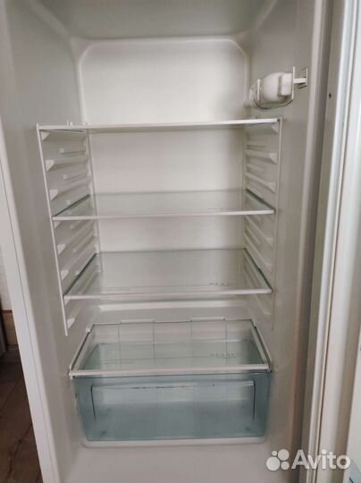 Холодильник electrolux