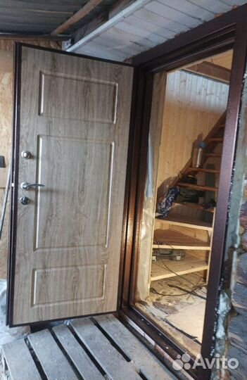 Входные металические двери