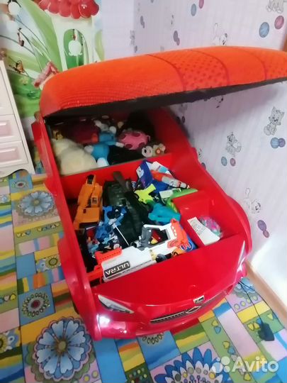 Детская кровать машина с подсветкой