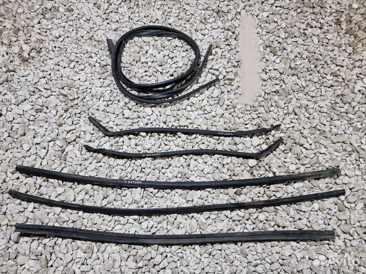 Уплотнитель Мерива