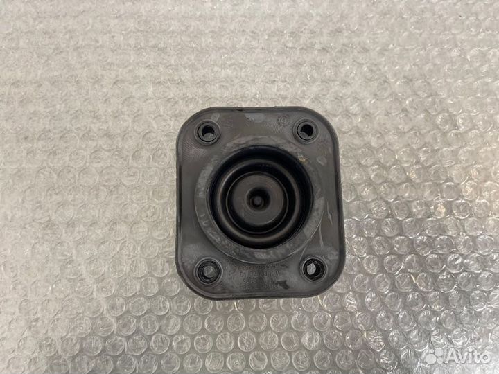 Крышка Bmw X5 E70 N55B30 2012