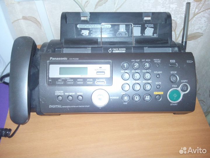 Продается телефон факс