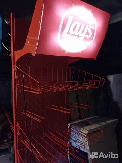 Стеллаж металлический с подсветкой