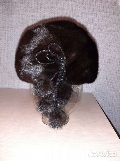 Берет женский норковый