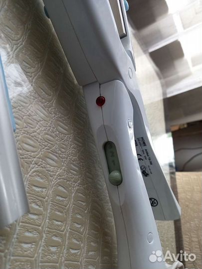 Новый утюжок для волоос с насадками