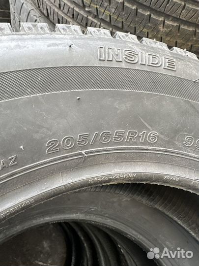 Bridgestone Blizzak Ice 205/65 R16 99S