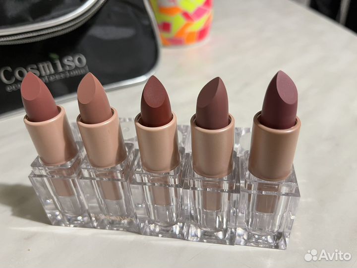 Матовая помада