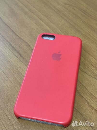 Чехол на iPhone 5 5s se