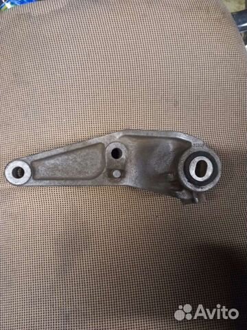 Опель корса D кронштейн МКПП