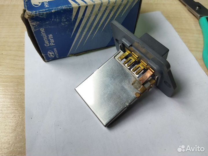 Резистор отопителя Hyundai Elantra Tucson Sonata