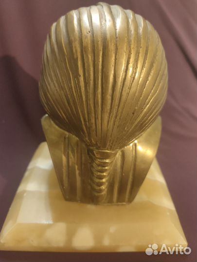 Статуэтка голова фараона