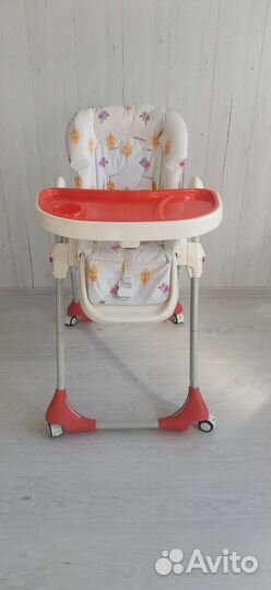 Детский стульчик для кормления