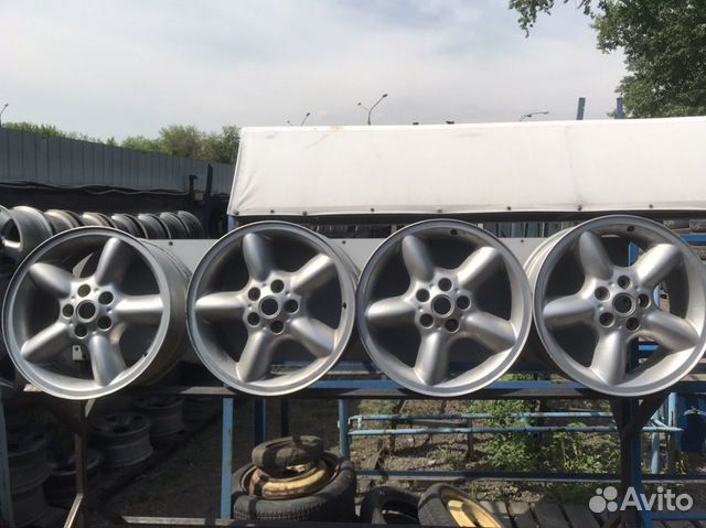 5/120R18 Land Rover