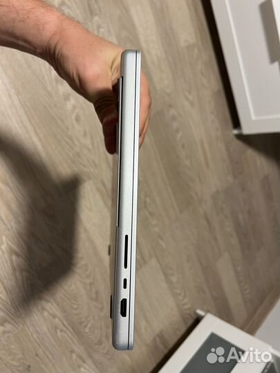 MacBook Pro 16 2021 M1 Pro 16GB/ 512GB