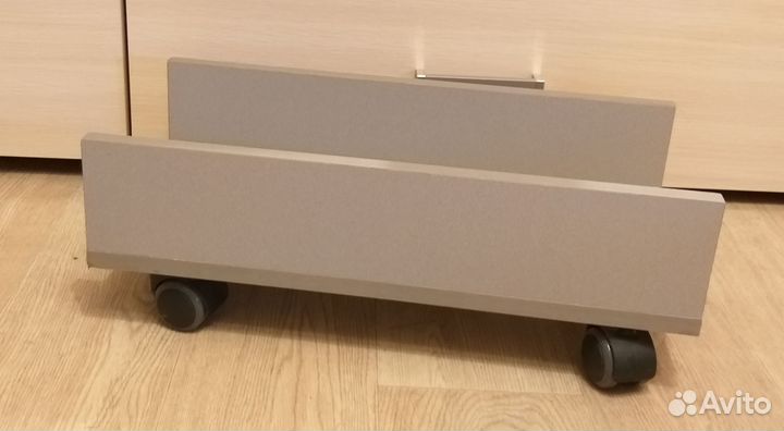 Подставка под системный блок на колесиках