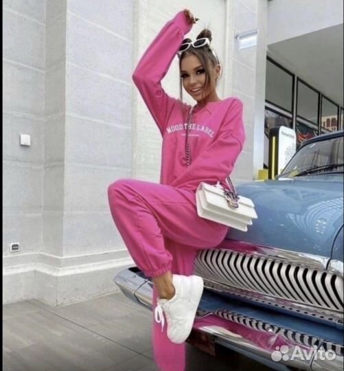 Спортивный костюм женский новый