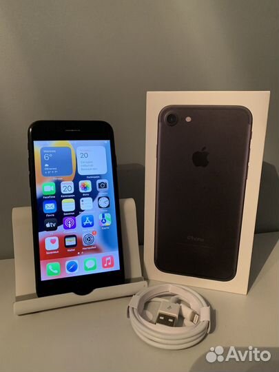 iPhone 7, 32 ГБ