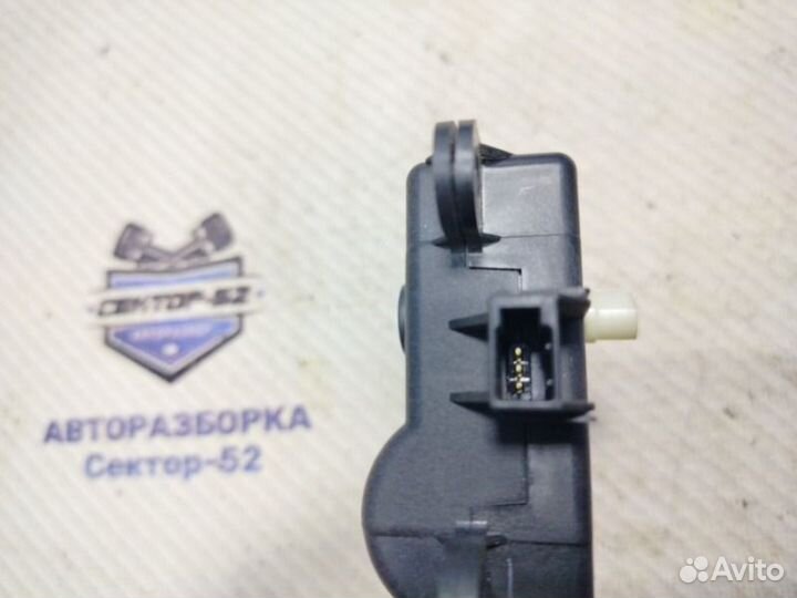 Мотор заслонки отопителя Nissan Qashqai+2 JJ10