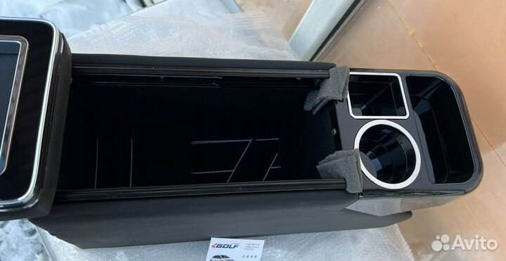 VW T5 03-15 Центральная консоль