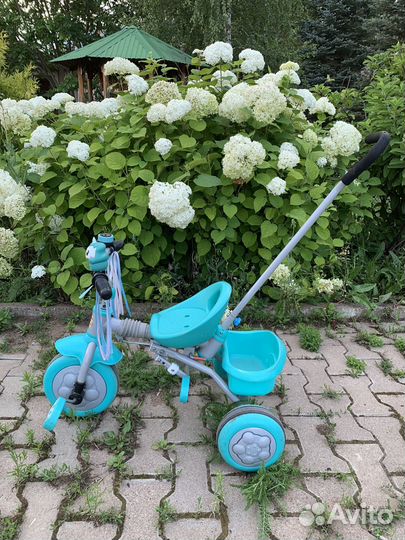 Детский трехколесный велосипед