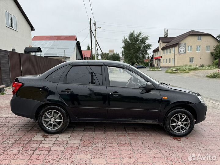 LADA Granta 1.6 МТ, 2013, 259 722 км