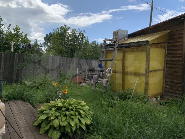 Дача 17 м² на участке 20 сот.