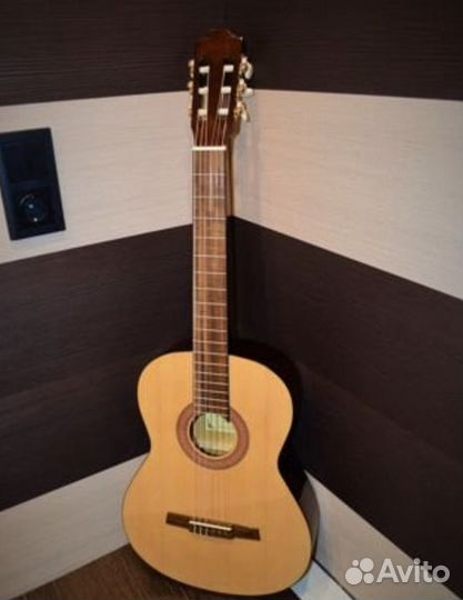 Классическая гитара Фабио