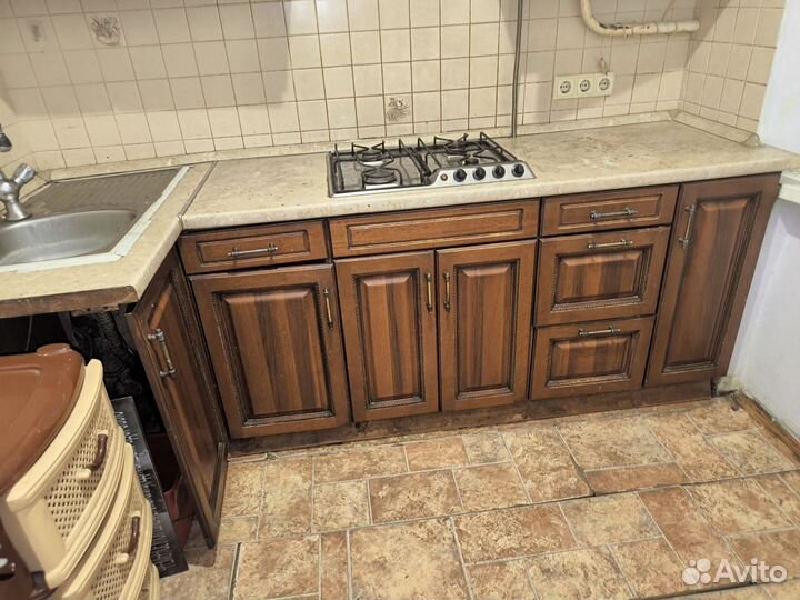 Кухня угловая бу фасады массив Италия