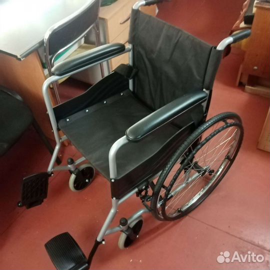 Коляска инвалидная