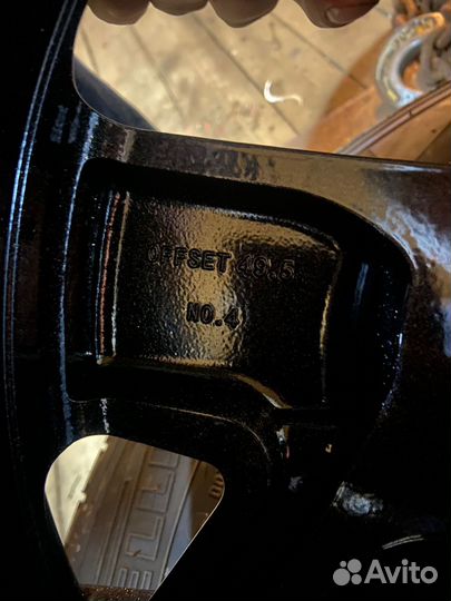 Диск литой R18