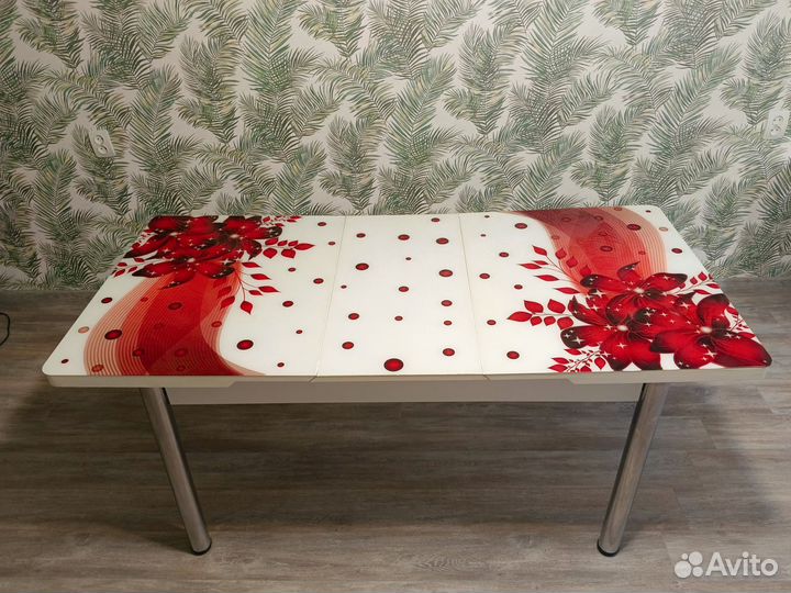 Кухонный стол