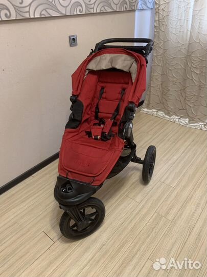 Прогулочная коляска Baby Jogger City Elite