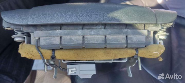Подушка безопасности volvo