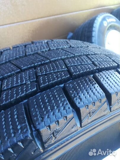 Продам колеса на литье r15 5*114,3