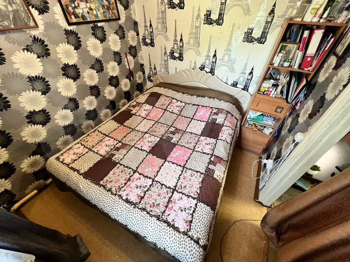 Дом 32,6 м² на участке 1,4 сот.