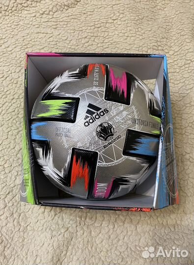 Футбольный мяч adidas Uniforia Euro 2020 оригинал