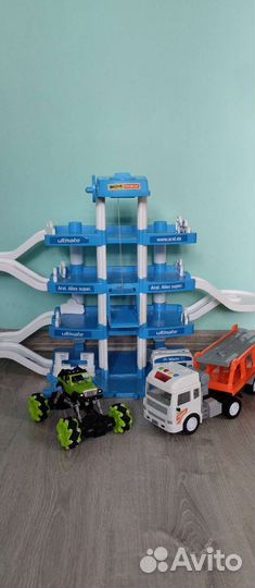 Игрушки для мальчика