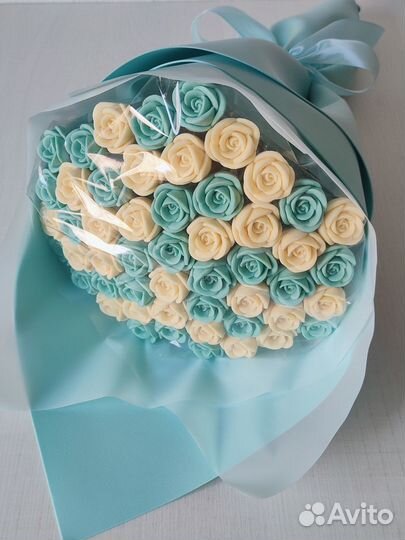 Розы из шоколада