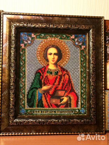 Икона вышитая бисером Пантелеимон