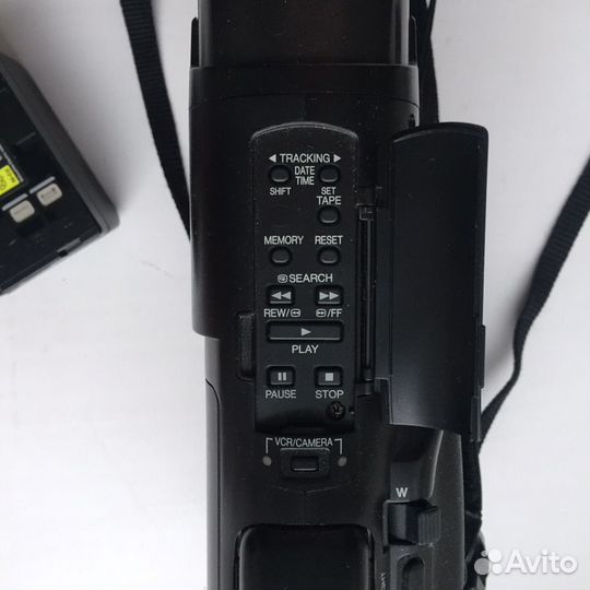 Видеокамера кассетная