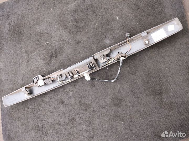 Накладка крышки багажника jеep grand сhеrоkее wk1