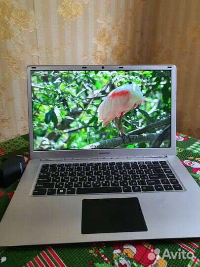 Ноутбук 15.6/IPS/FullHD/4ядра/SSD