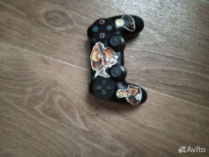 Новый джойстик от PS4