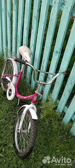 Детский велосипед бу 18 для девочки