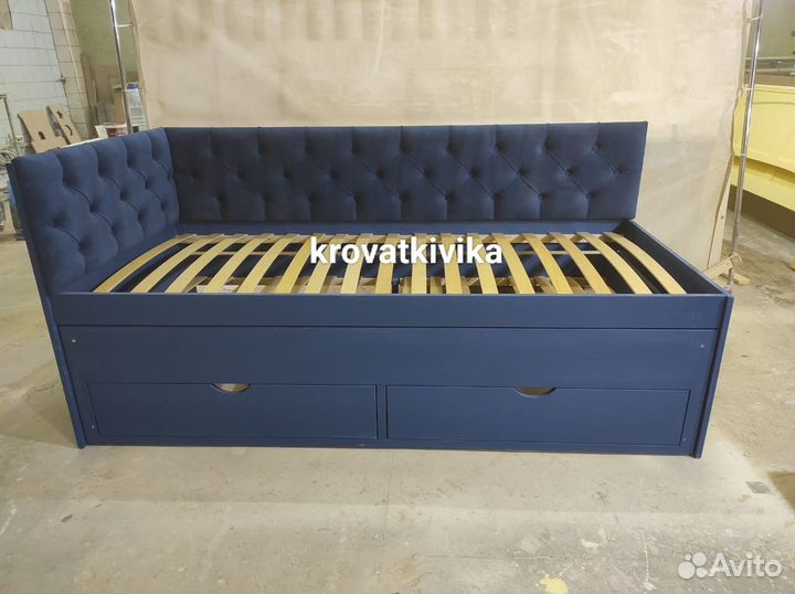 Детская кровать с каретной стяжкой и выкатным