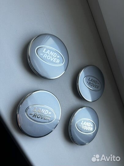 Заглушки колпачки на диски эмблема Range Rover