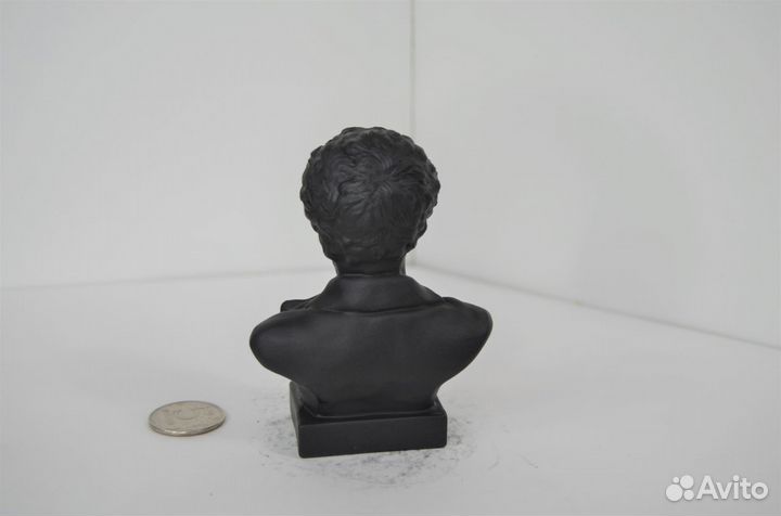 Бюст Пушкин А. С. чугун
